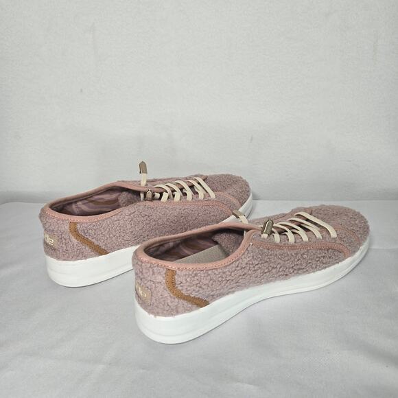 Hey Dude Women's Sherpa Karina Sneakers. Size 8 - Picture 5 of 6